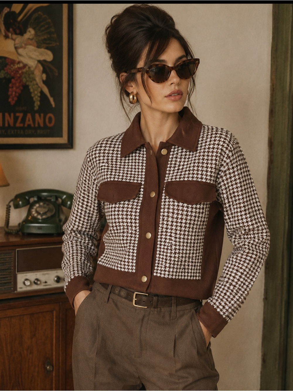 Chérie Collette Brown Houndstooth Knit Polo